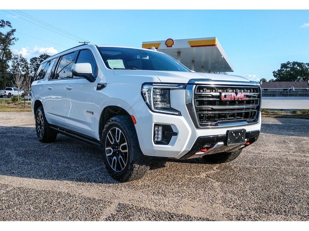 2022 GMC Yukon XL AT4