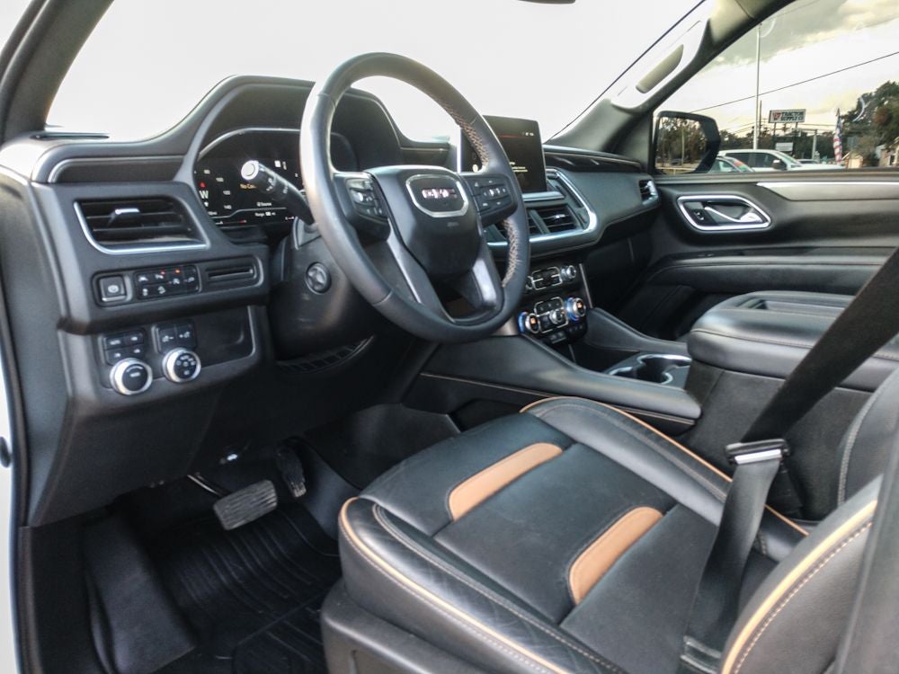 2022 GMC Yukon XL AT4