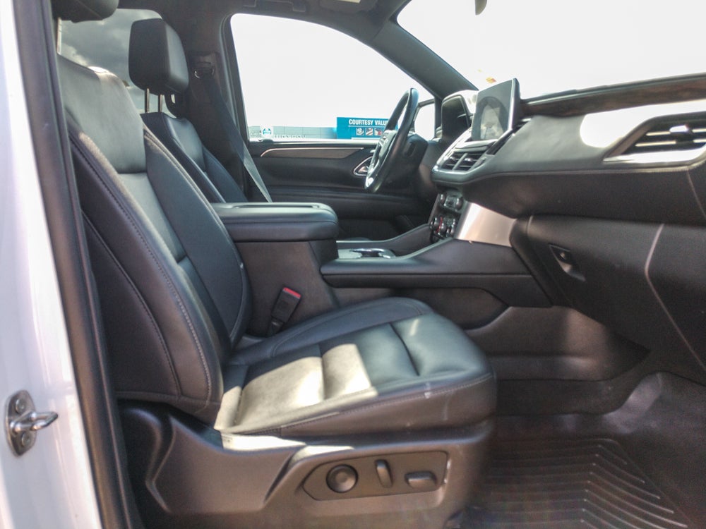 2023 Chevrolet Suburban 1500 LT