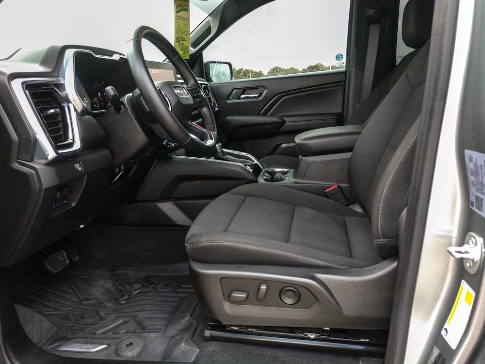 2024 GMC Canyon 2WD Elevation