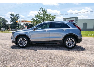 2025 Cadillac XT4 FWD Premium Luxury