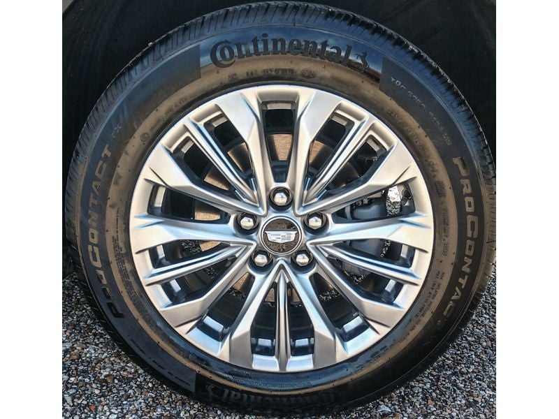 2025 Cadillac XT4 FWD Premium Luxury