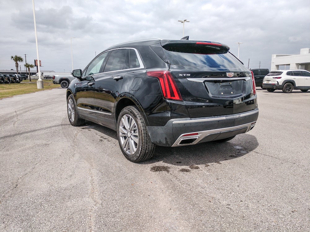 2024 Cadillac XT5 FWD Premium Luxury