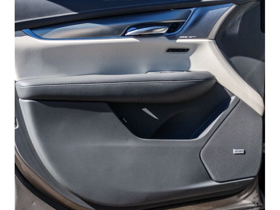 2023 Cadillac XT5 FWD Premium Luxury