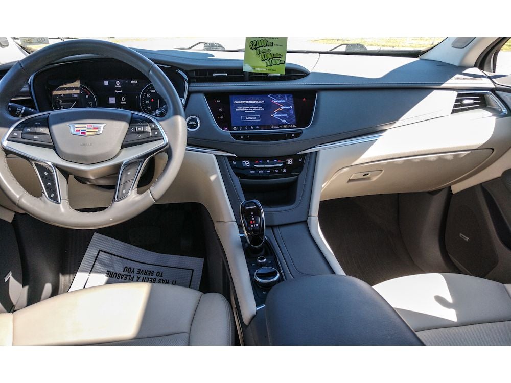 2023 Cadillac XT5 FWD Premium Luxury