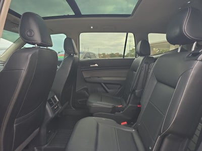 2021 Volkswagen Atlas 3.6L V6 SE w/Technology R-Line