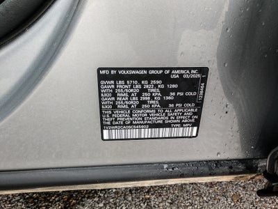 2025 Volkswagen Atlas 2.0T SE w/Technology