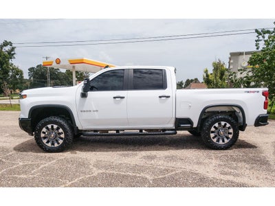 2024 Chevrolet Silverado 2500 Custom
