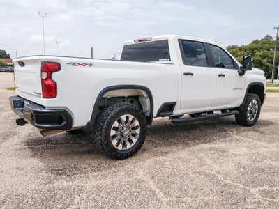2024 Chevrolet Silverado 2500 Custom