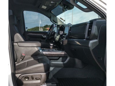 2025 Chevrolet Silverado LTZ