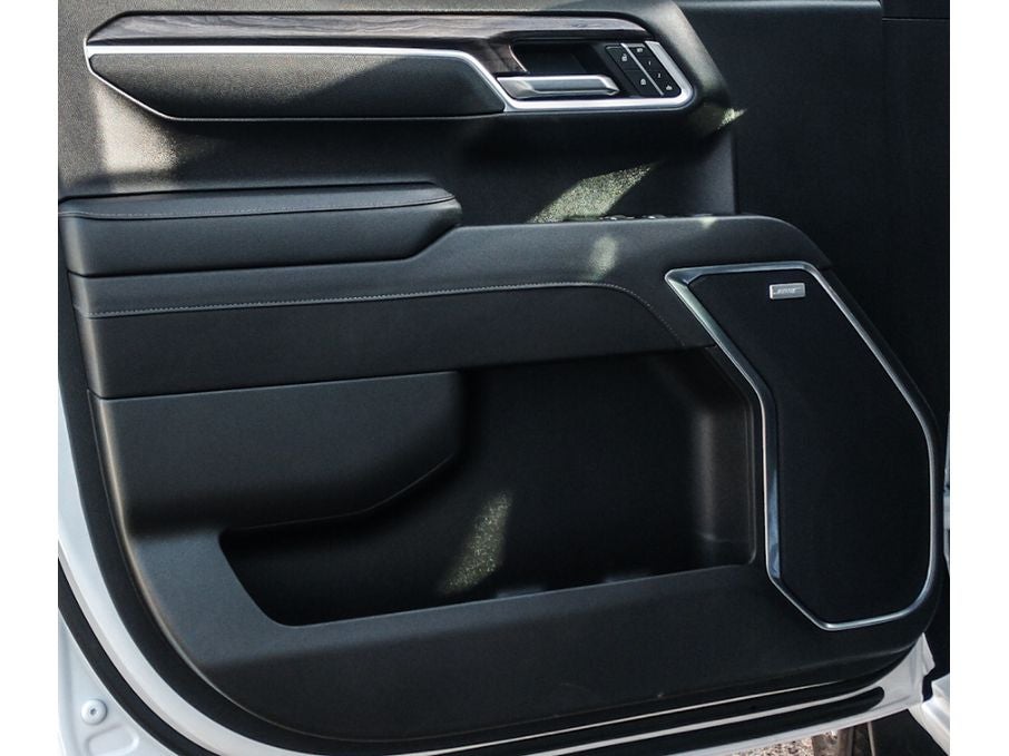 2025 Chevrolet Silverado LTZ