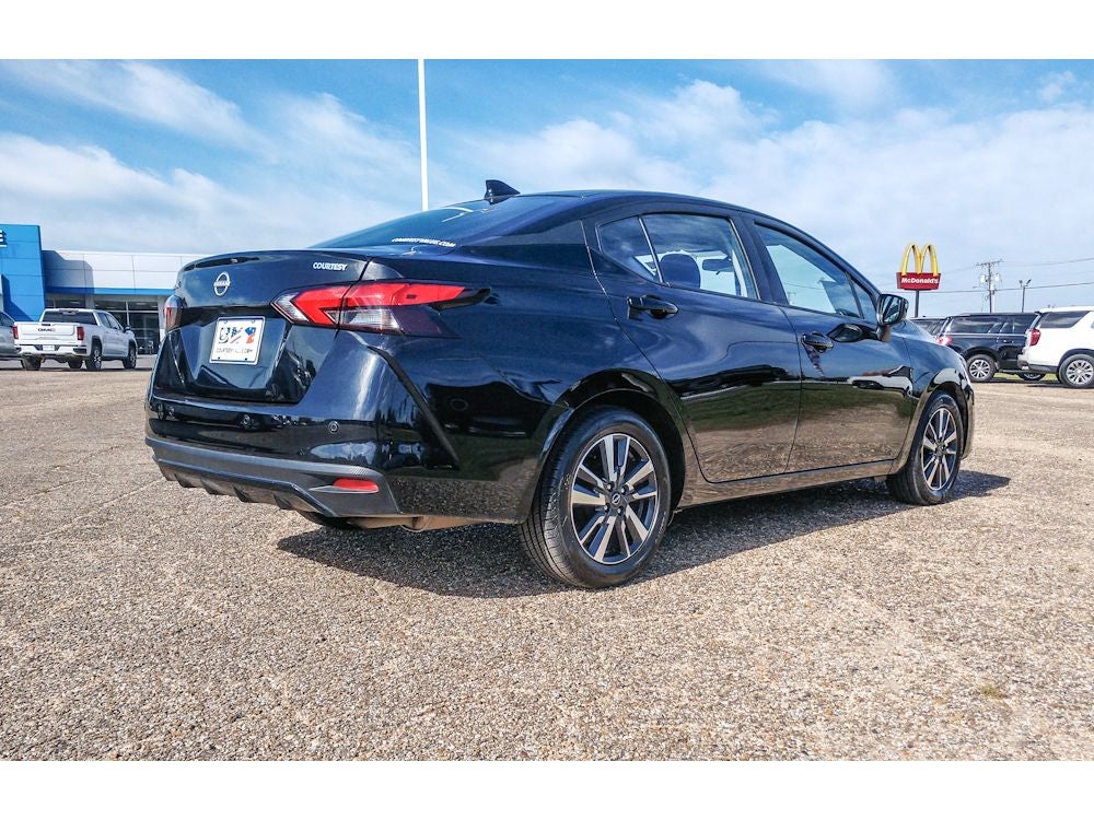 2025 Nissan Versa SV