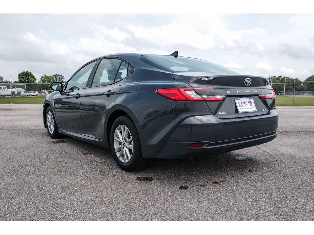 2025 Toyota Camry Hybrid LE