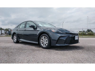2025 Toyota Camry Hybrid LE