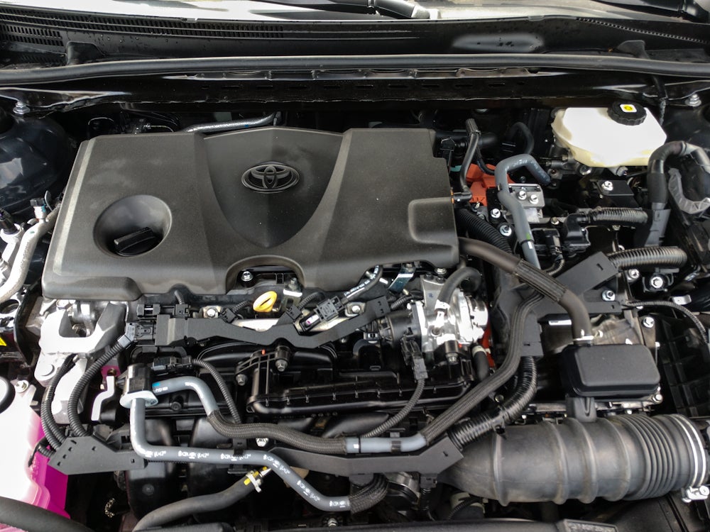 2025 Toyota Camry Hybrid LE