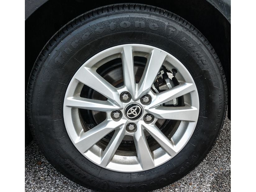 2025 Toyota Camry Hybrid LE