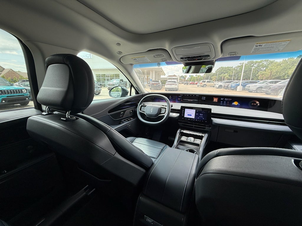 2024 Lincoln Nautilus Reserve