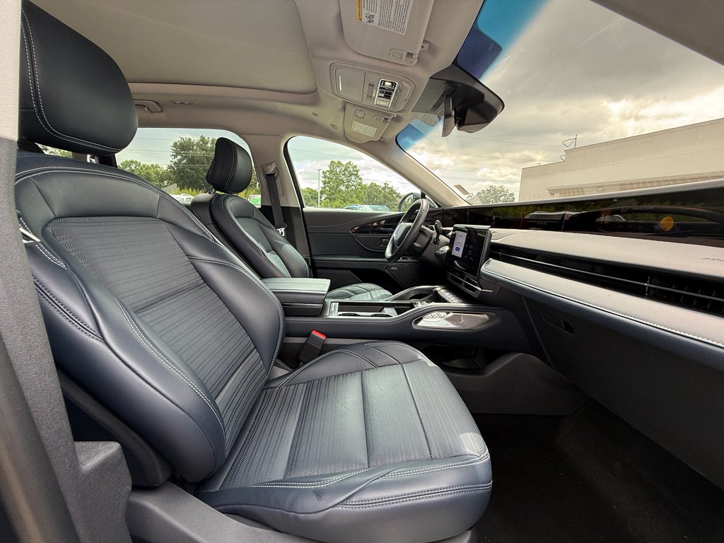 2024 Lincoln Nautilus Reserve