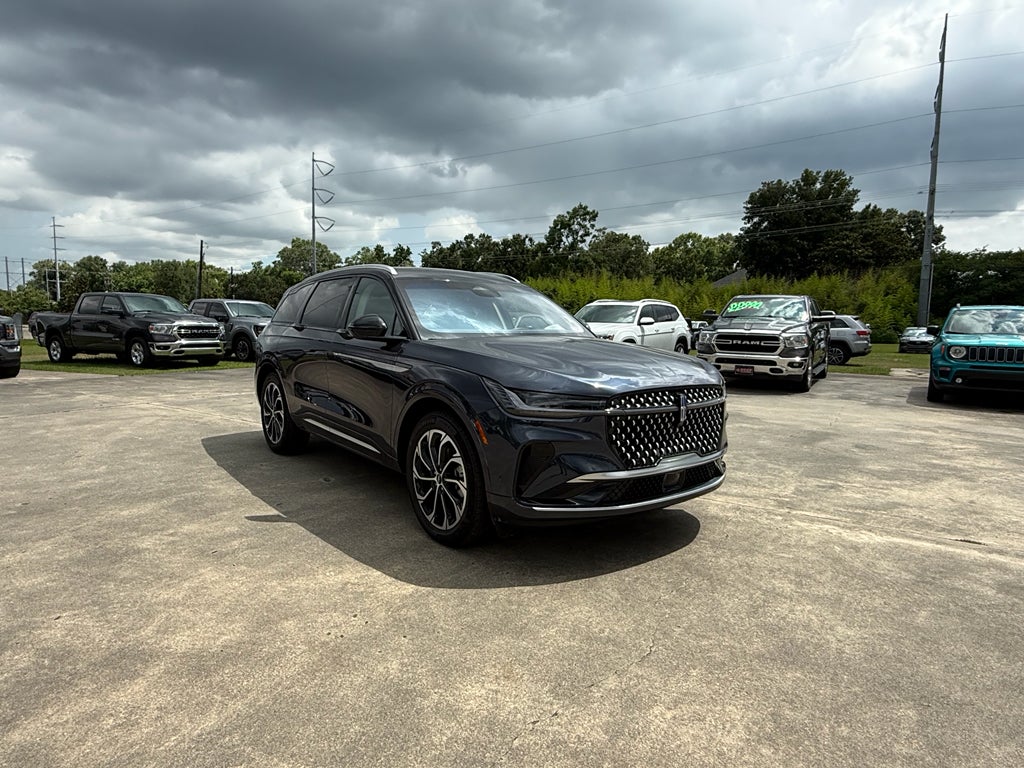 2024 Lincoln Nautilus Reserve