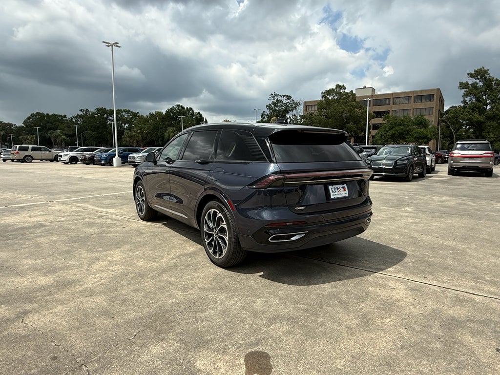 2024 Lincoln Nautilus Reserve