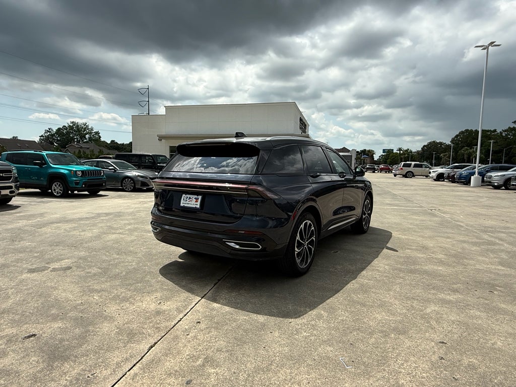 2024 Lincoln Nautilus Reserve