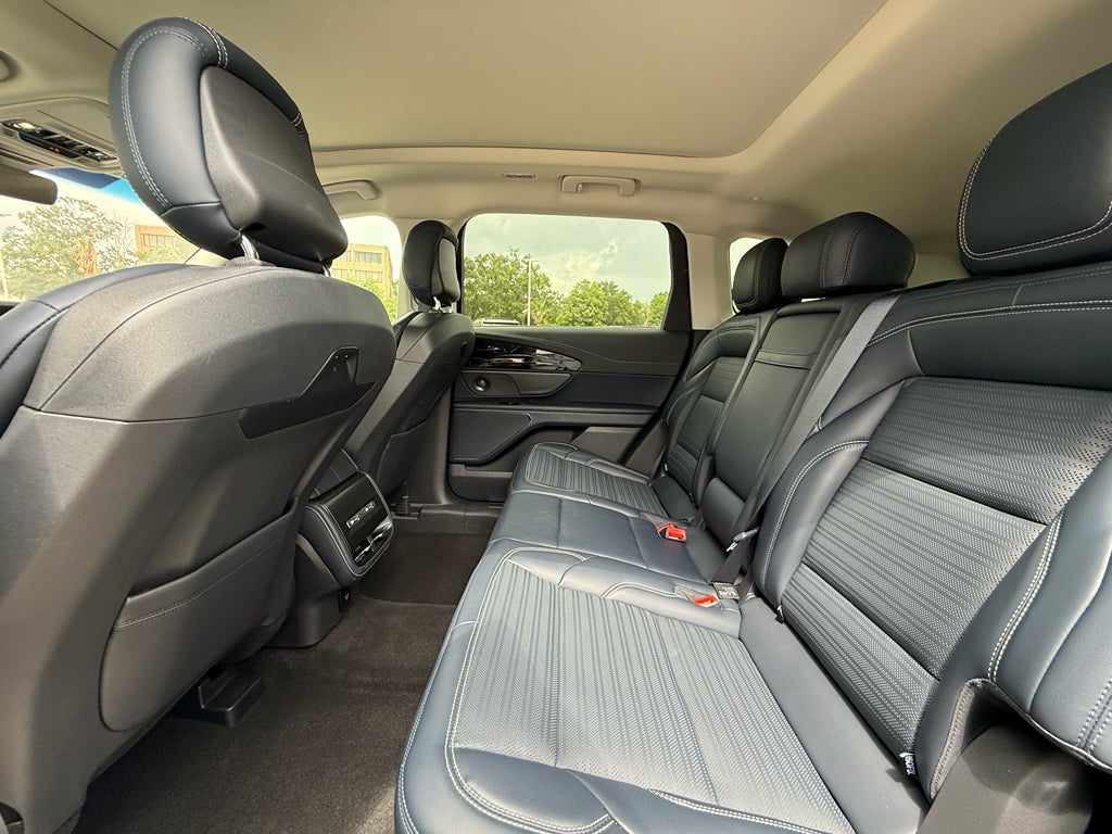 2024 Lincoln Nautilus Reserve