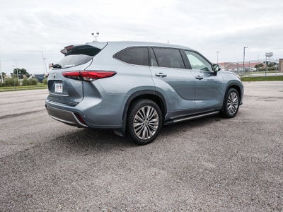 2021 Toyota Highlander Platinum