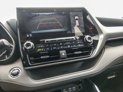 2022 Toyota Highlander Platinum