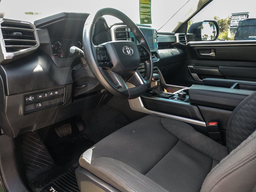 2023 Toyota Tundra SR5