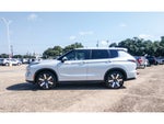 2025 Mitsubishi Outlander Base