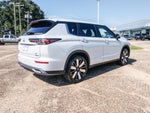 2025 Mitsubishi Outlander Base