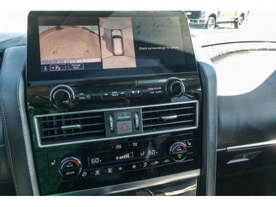 2024 INFINITI QX80 LUXE