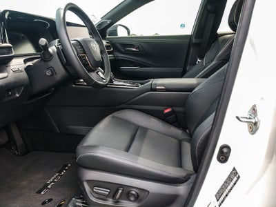 2025 Toyota Crown Platinum