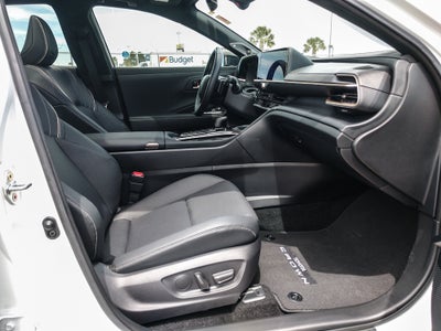 2025 Toyota Crown Platinum