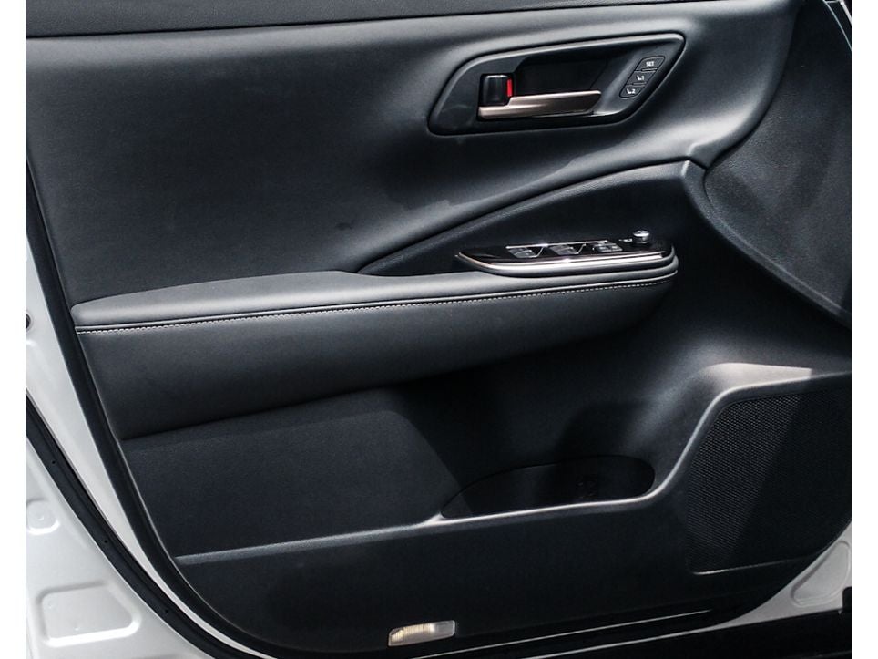 2025 Toyota Crown Platinum