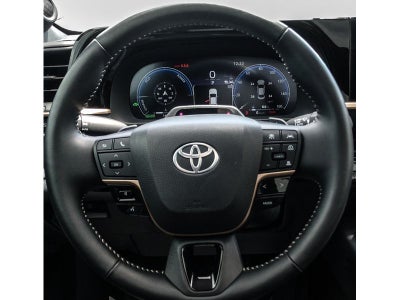 2025 Toyota Crown Platinum