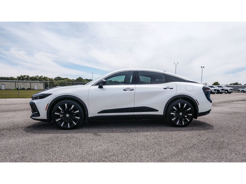 2025 Toyota Crown Platinum