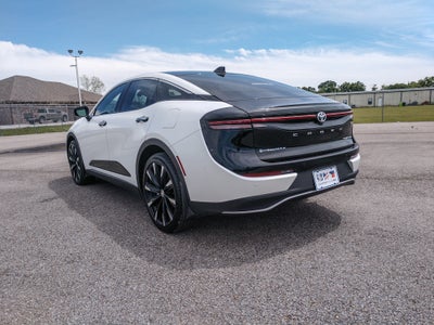 2025 Toyota Crown Platinum