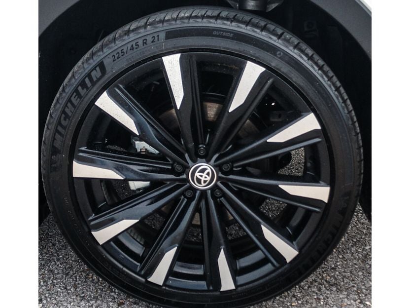 2025 Toyota Crown Platinum