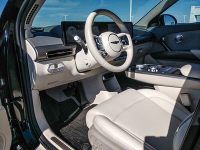 2025 Genesis GV60 Standard