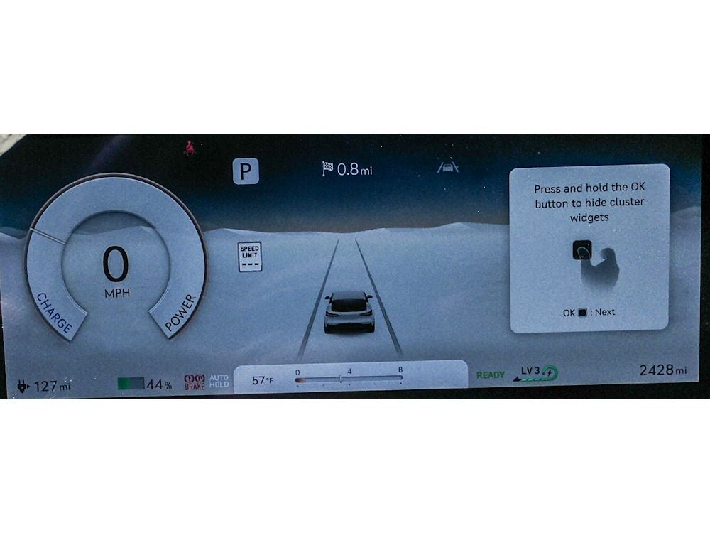 2025 Genesis GV60 Standard