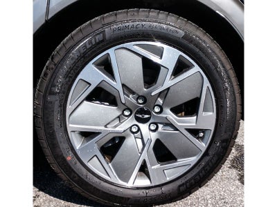 2025 Genesis GV60 Standard