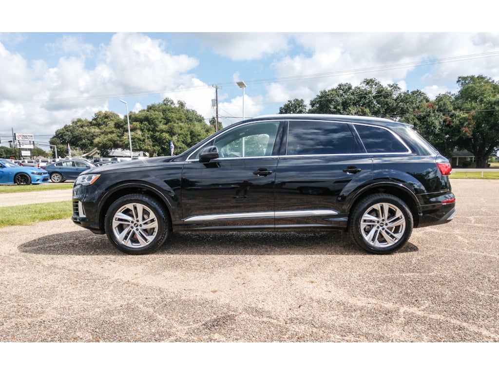 2022 Audi Q7 Premium Plus