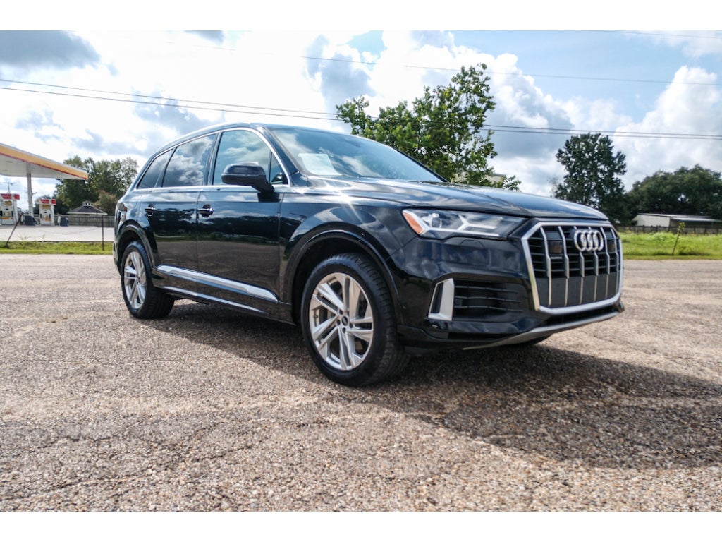 2022 Audi Q7 Premium Plus