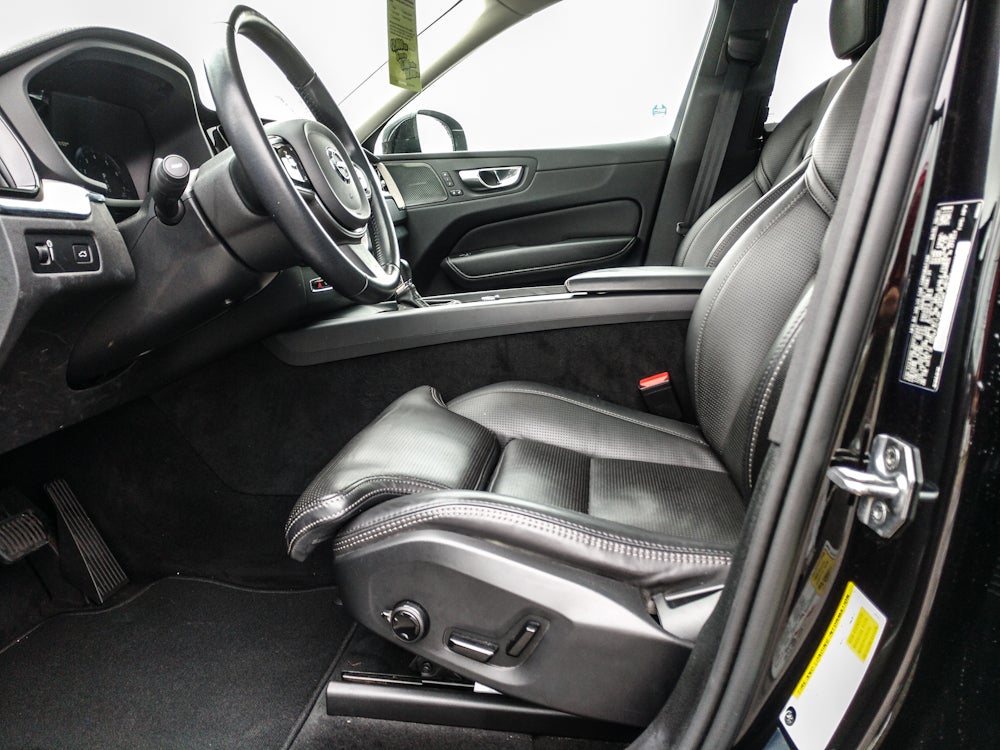 2021 Volvo XC60 Inscription
