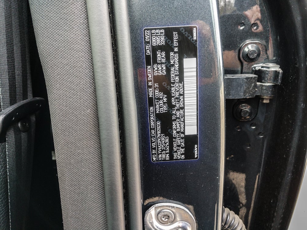 2022 Volvo XC90 Momentum