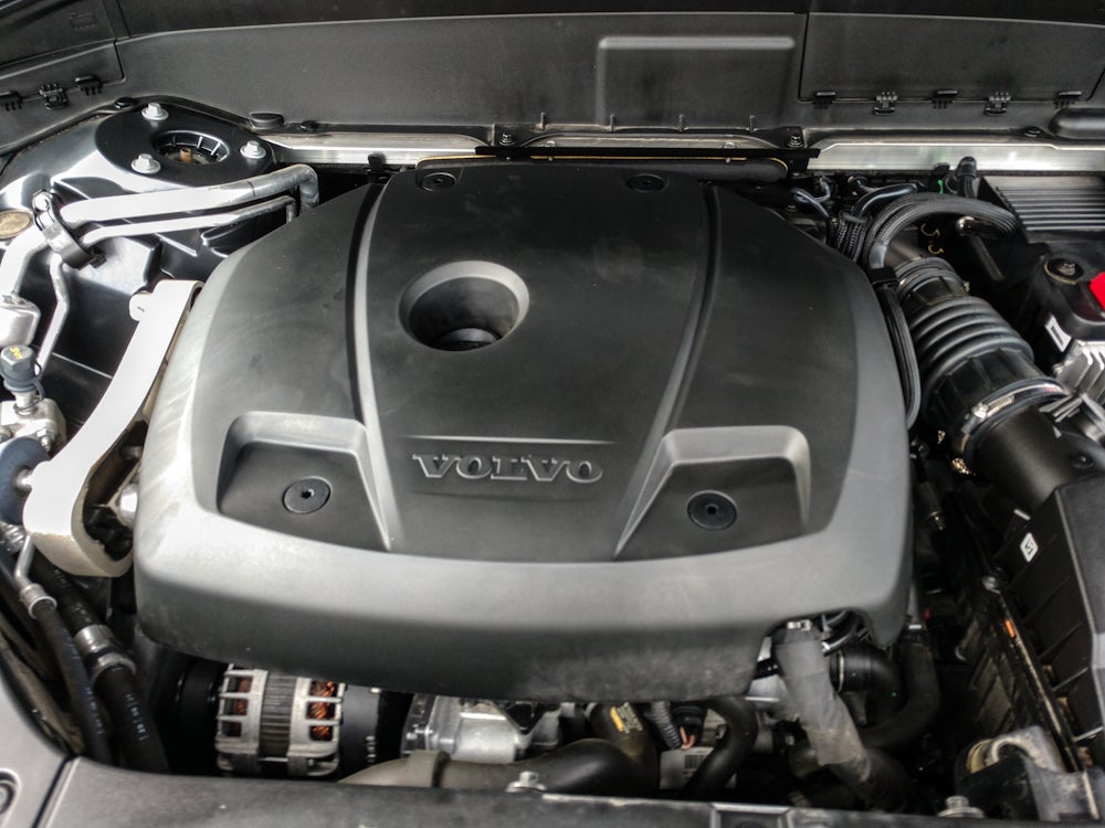 2022 Volvo XC90 Momentum