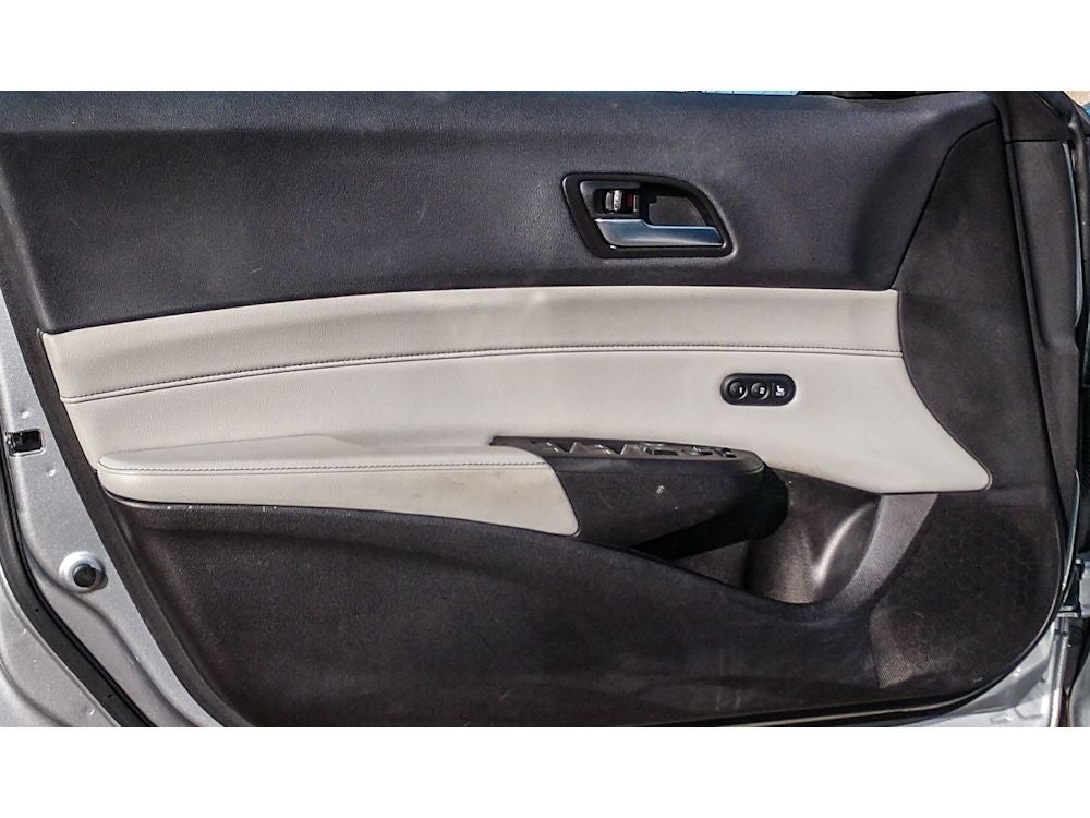 2019 Acura ILX w/Premium Pkg