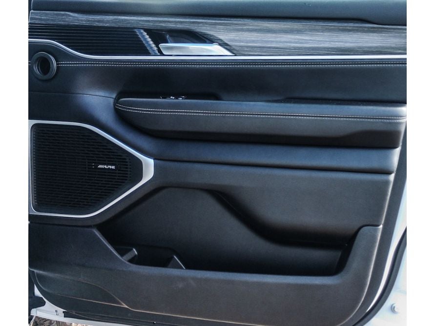 2023 Jeep Wagoneer L Series III