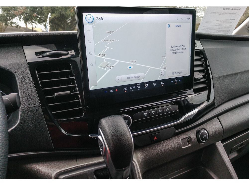 2023 Ford Transit Wagon XLT